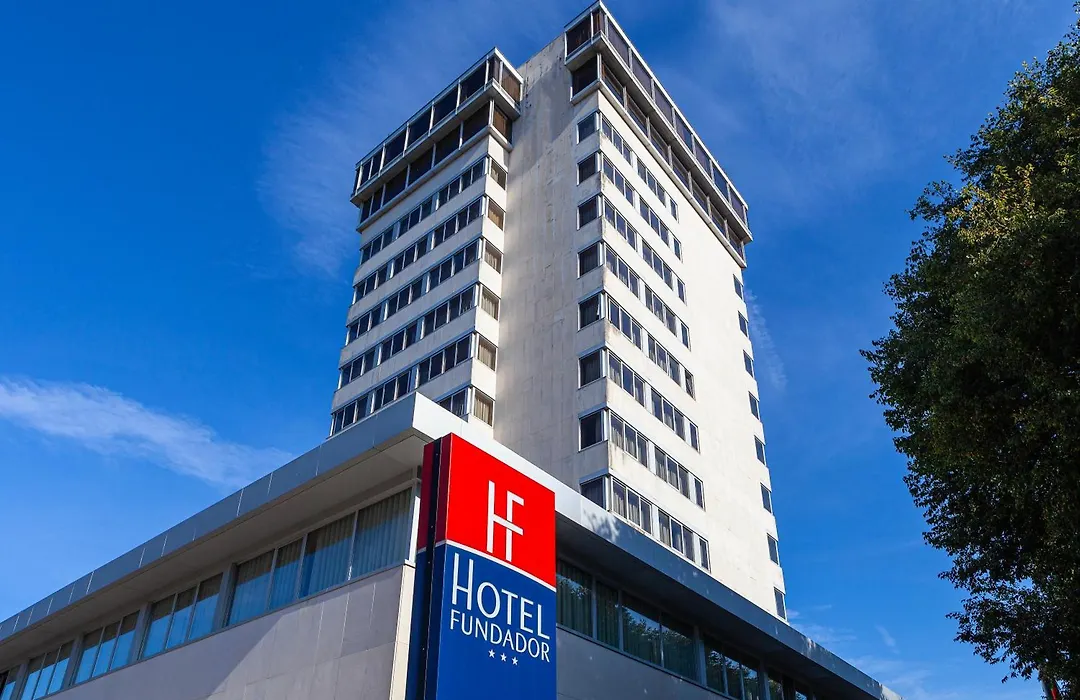 Hotel Fundador-1